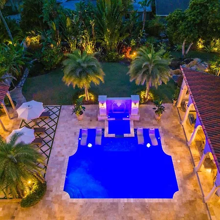 Villa Fruit And Botanical Garden Estate 2 Miles To Downtown Ev Vr24-00151